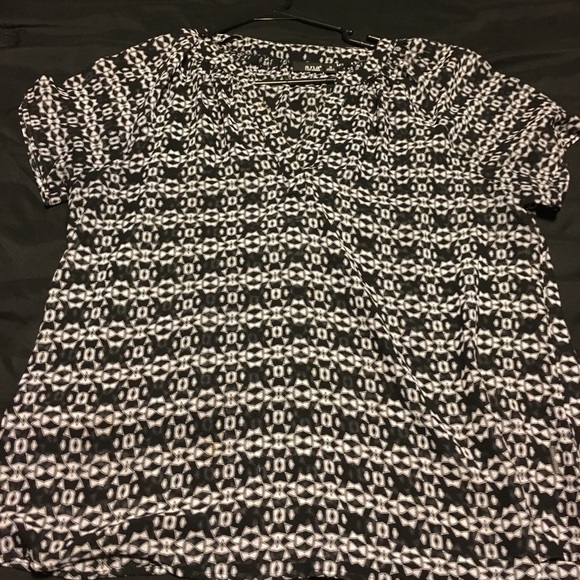 Blouse - Picture 2 of 3